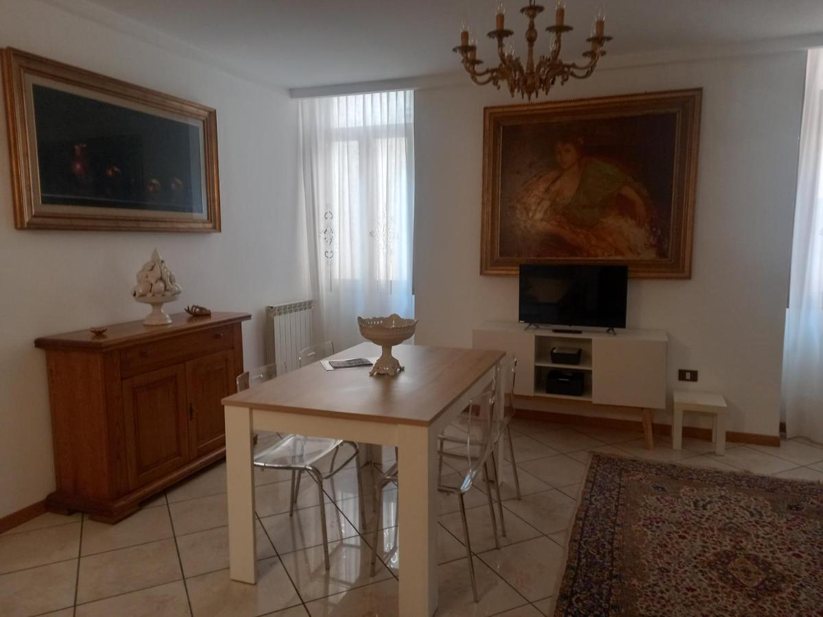 Maison Santa Giustina Salò Eksteriør billede